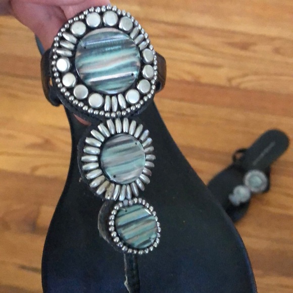 Shoes - Picture 2 of 4